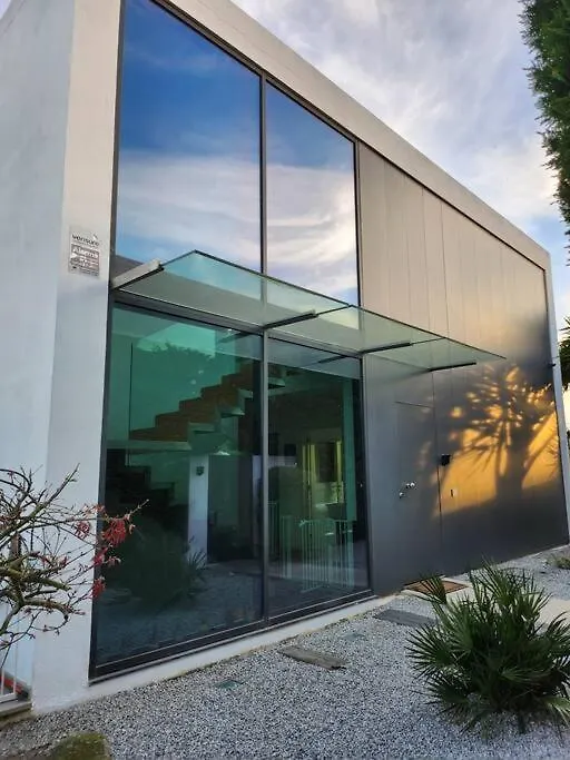 Modern Villa With Sea & River View Pool And Gym. Lisboa