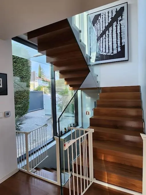 Modern Villa With Sea & River View Pool And Gym. Lisbon Portugal
